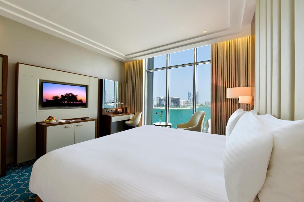 Grand Swiss-belhotel Waterfront Seef فندق Sanabis