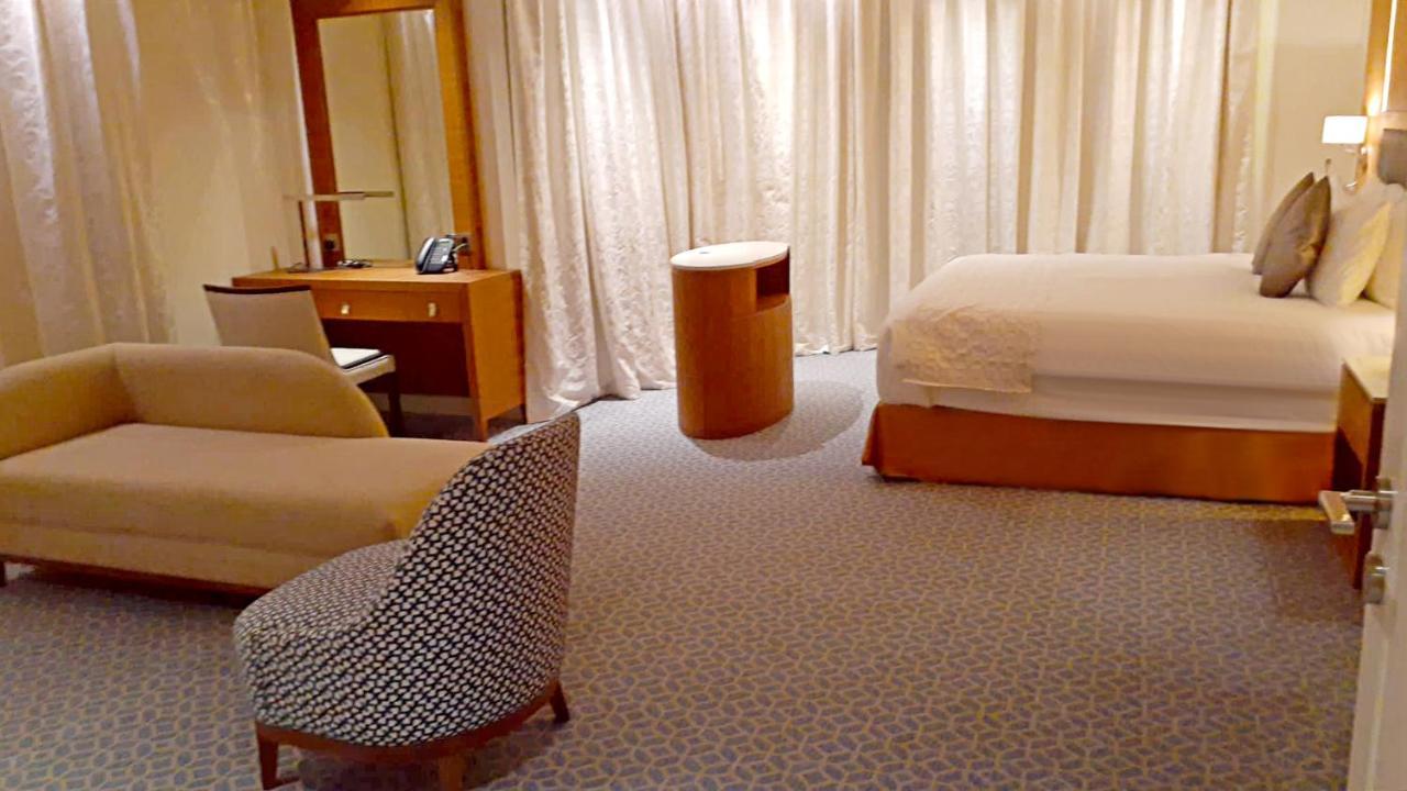 Grand Swiss-belhotel Waterfront Seef 5* Sanabis