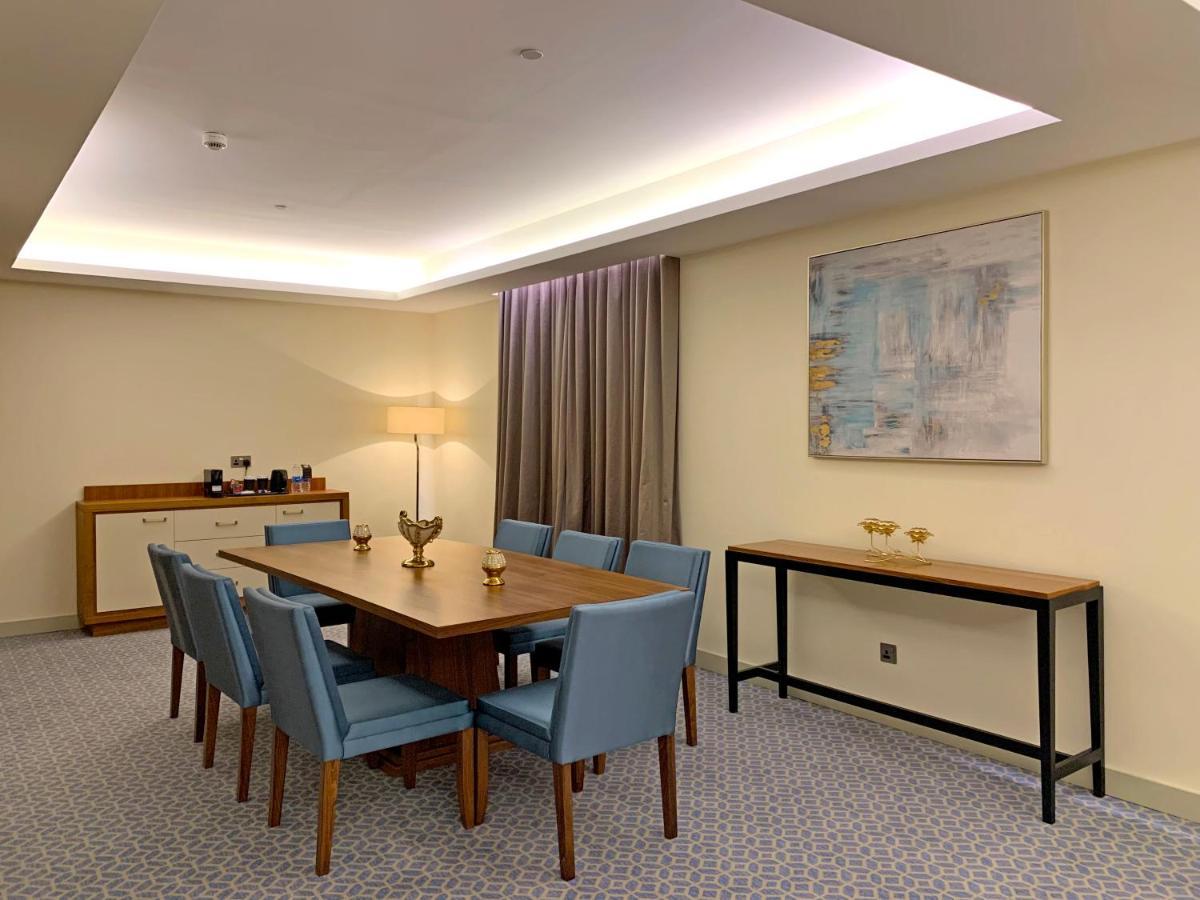 Grand Swiss-belhotel Waterfront Seef Sanabis